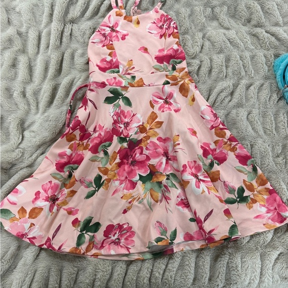 Xtraordinary Pink Floral Fit & Flare Dress (Size 8) - Picture 2 of 4